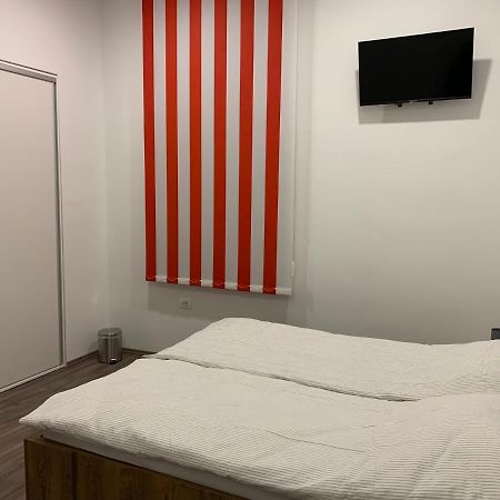 Inn Rooms Марибор Экстерьер фото