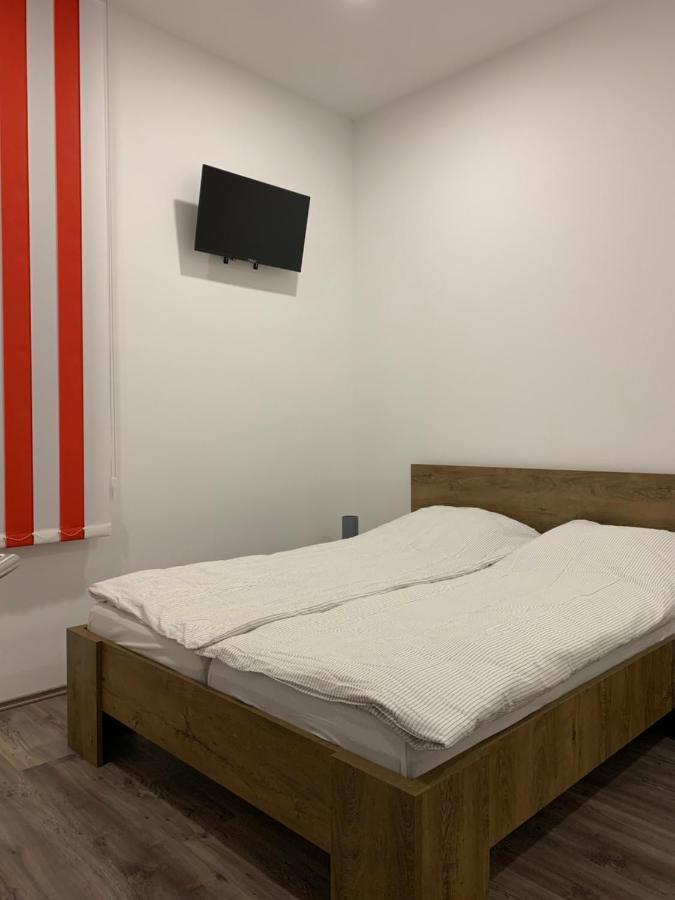 Inn Rooms Марибор Экстерьер фото